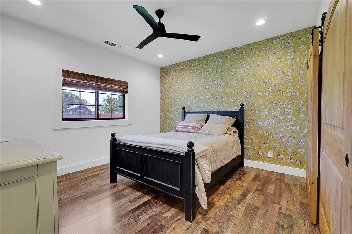 1102 Barry Road Yuba City, CA 95991 - Photo 61 of 88 a bedroom with a bed and a window