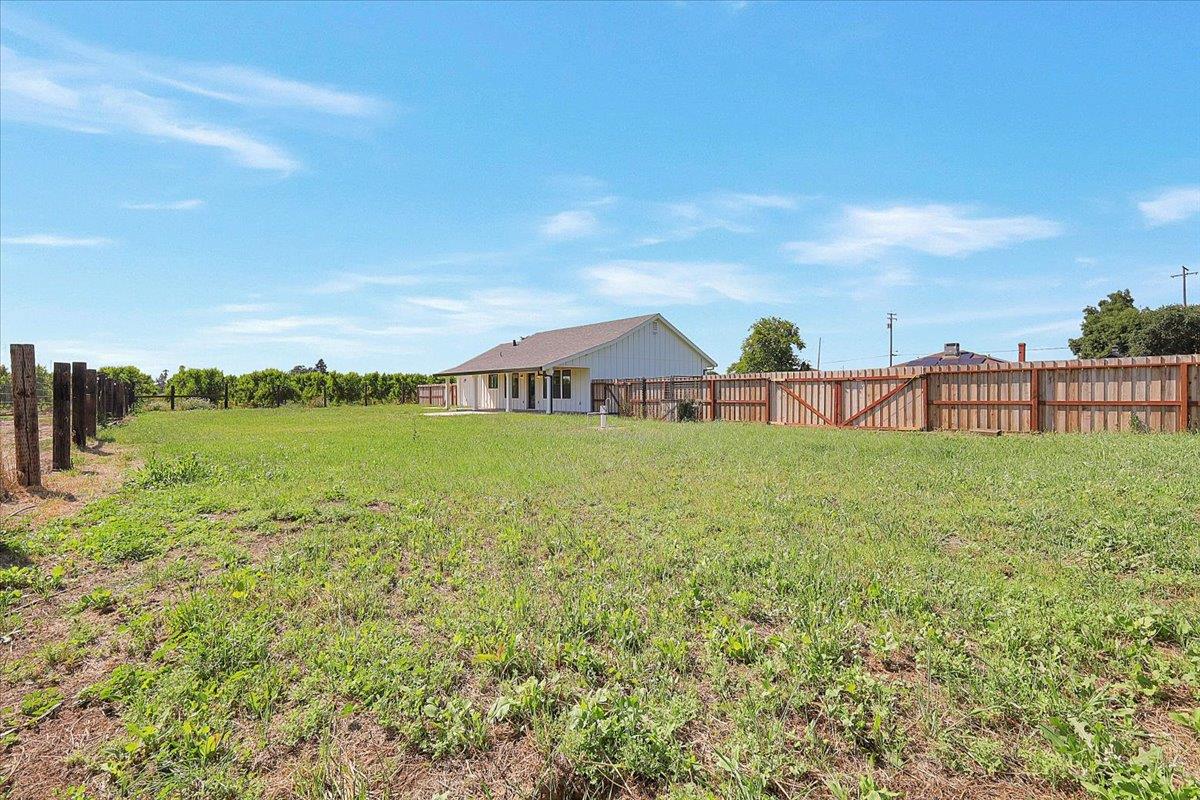 1102 Barry Road Yuba City, CA 95991 - Photo 70 of 88