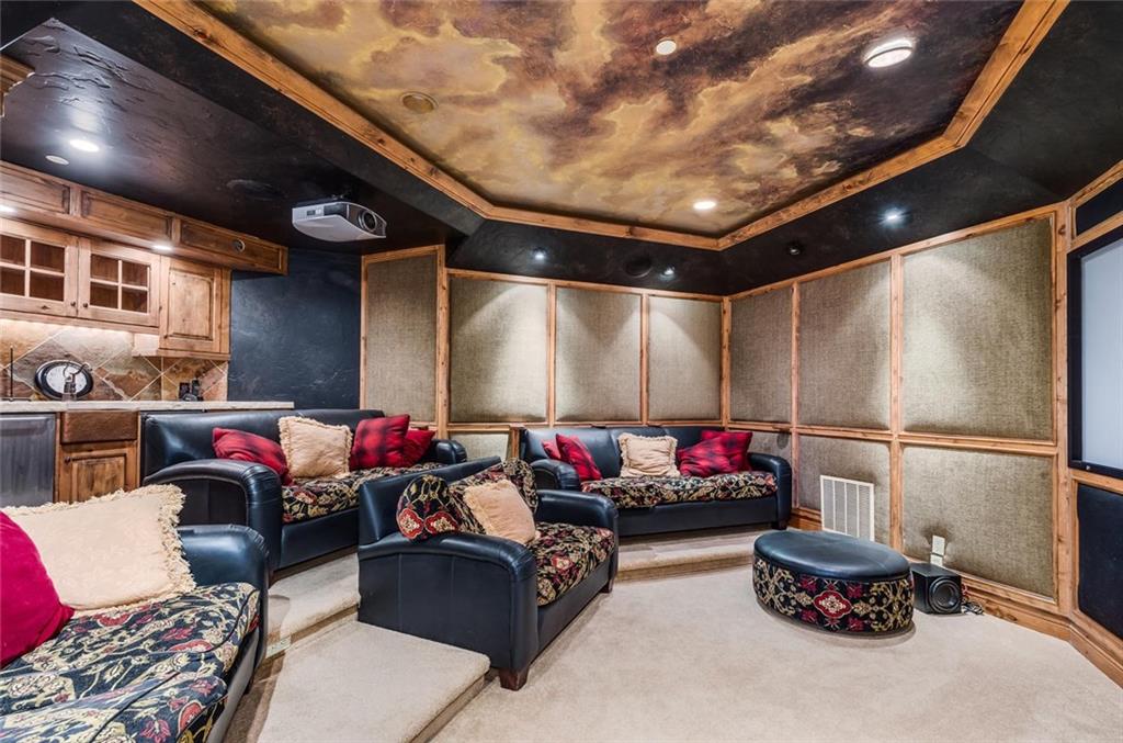 189 Juniata Circle Breckenridge, CO 80424 - Photo 26 of 35 a living room with furniture and a window