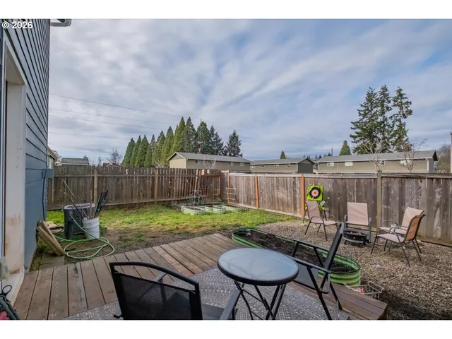 $615,000 | 847 West Oak Street, Lebanon, OR 97355