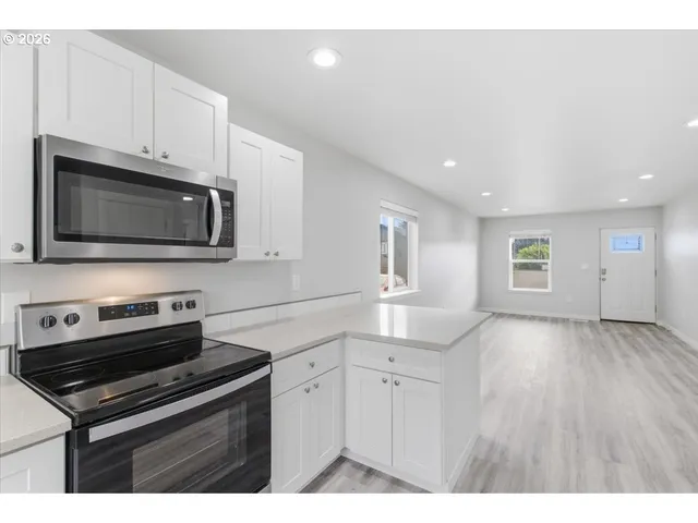 $615,000 | 847 West Oak Street, Lebanon, OR 97355