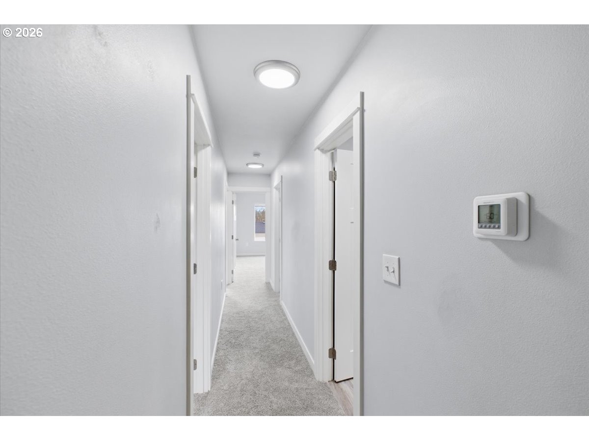 847 West Oak Street Lebanon, OR 97355 - Photo 34 of 48