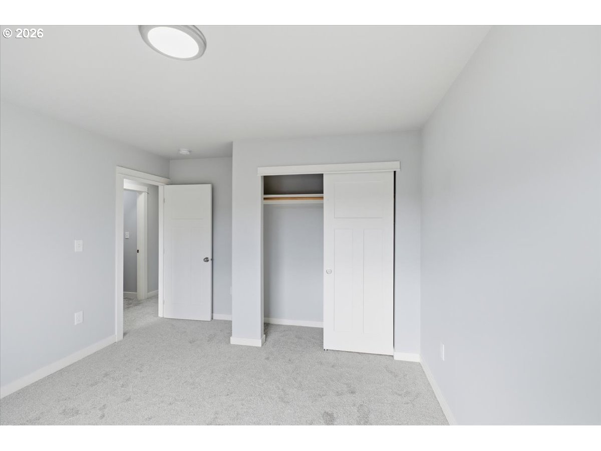 847 West Oak Street Lebanon, OR 97355 - Photo 39 of 48