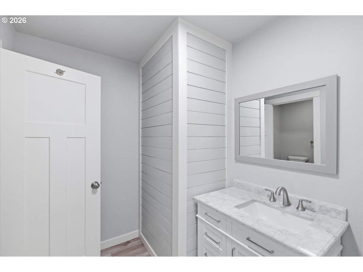 847 West Oak Street Lebanon, OR 97355 - Photo 43 of 48