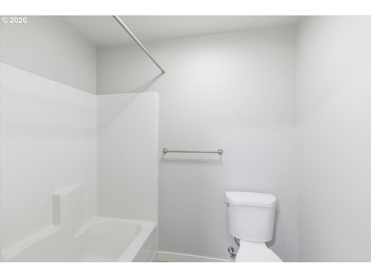 847 West Oak Street Lebanon, OR 97355 - Photo 45 of 48