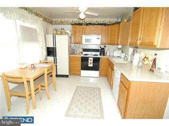 13-6 Cranberry Ridge, Unit 6 Reading, PA 19606 - Photo 4 of 9 Kitchen