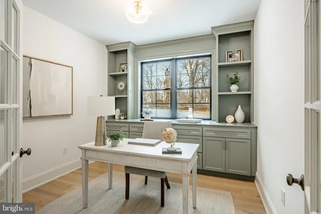 $2,695,000 | 1427 Sugartown Road, Berwyn, PA 19301