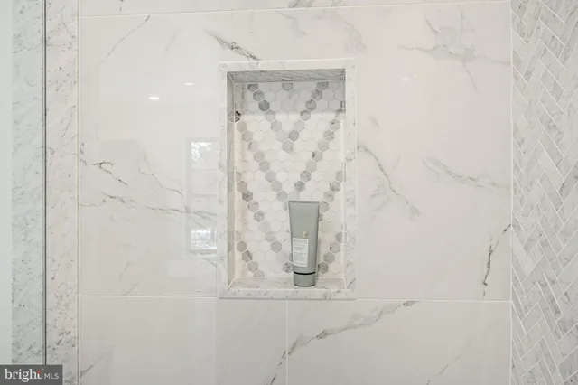 $2,695,000 | 1427 Sugartown Road, Berwyn, PA 19301