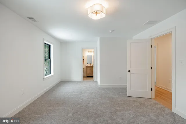 $2,695,000 | 1427 Sugartown Road, Berwyn, PA 19301