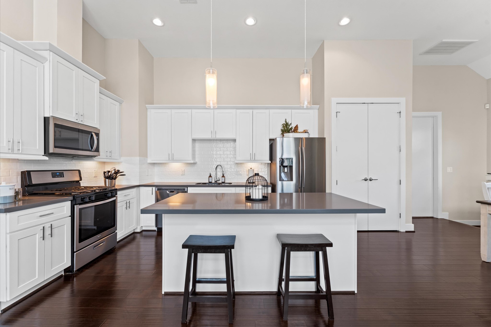 2422 Cochran Street Houston, TX 77009 - Photo 15 of 31 The heart of the home, where style meets functionality, offers a bright and open layout designed for everyday living and entertaining.