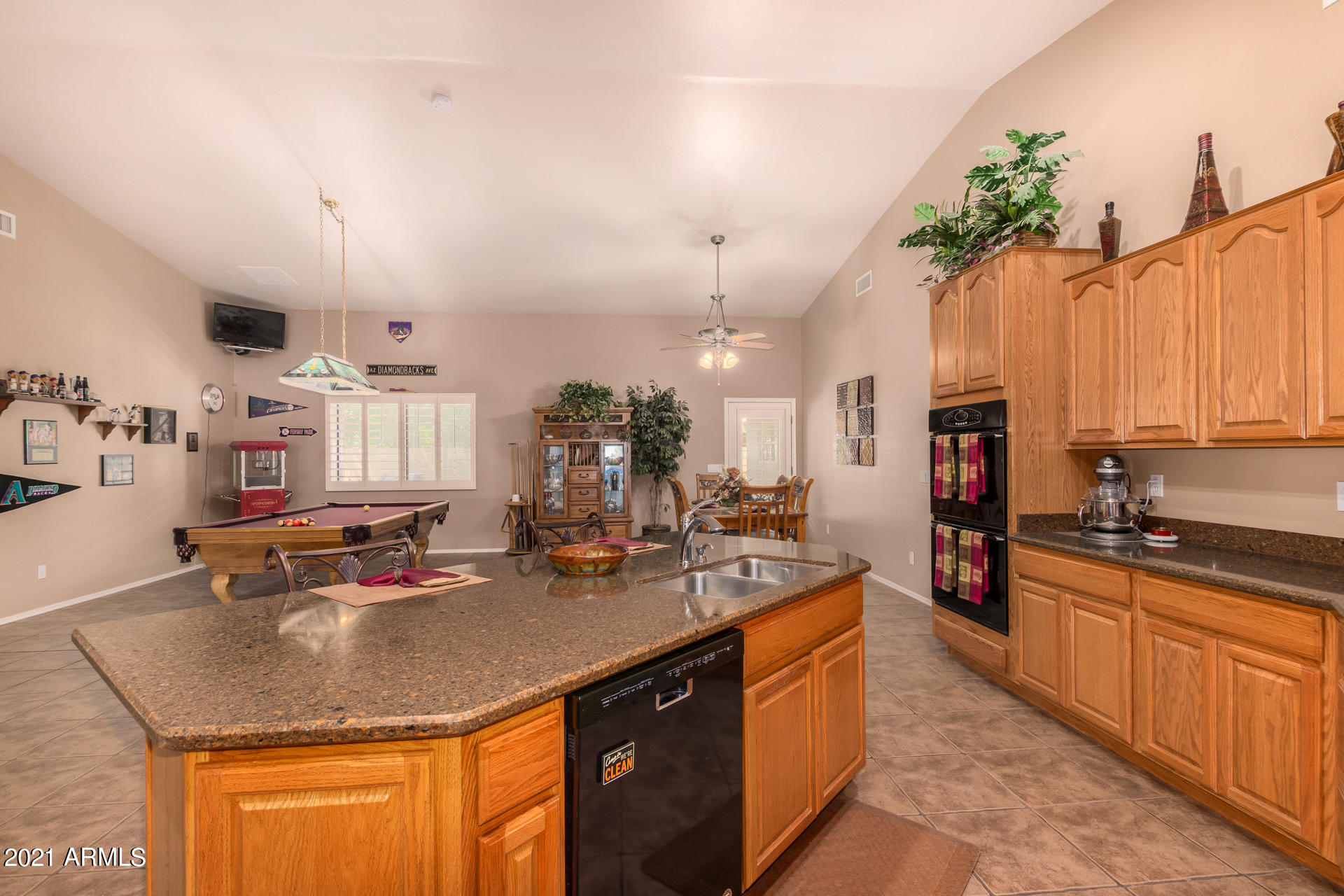 3718 East Del Rio Street Gilbert, AZ 85295 - Photo 8 of 35 17-Del Rio
