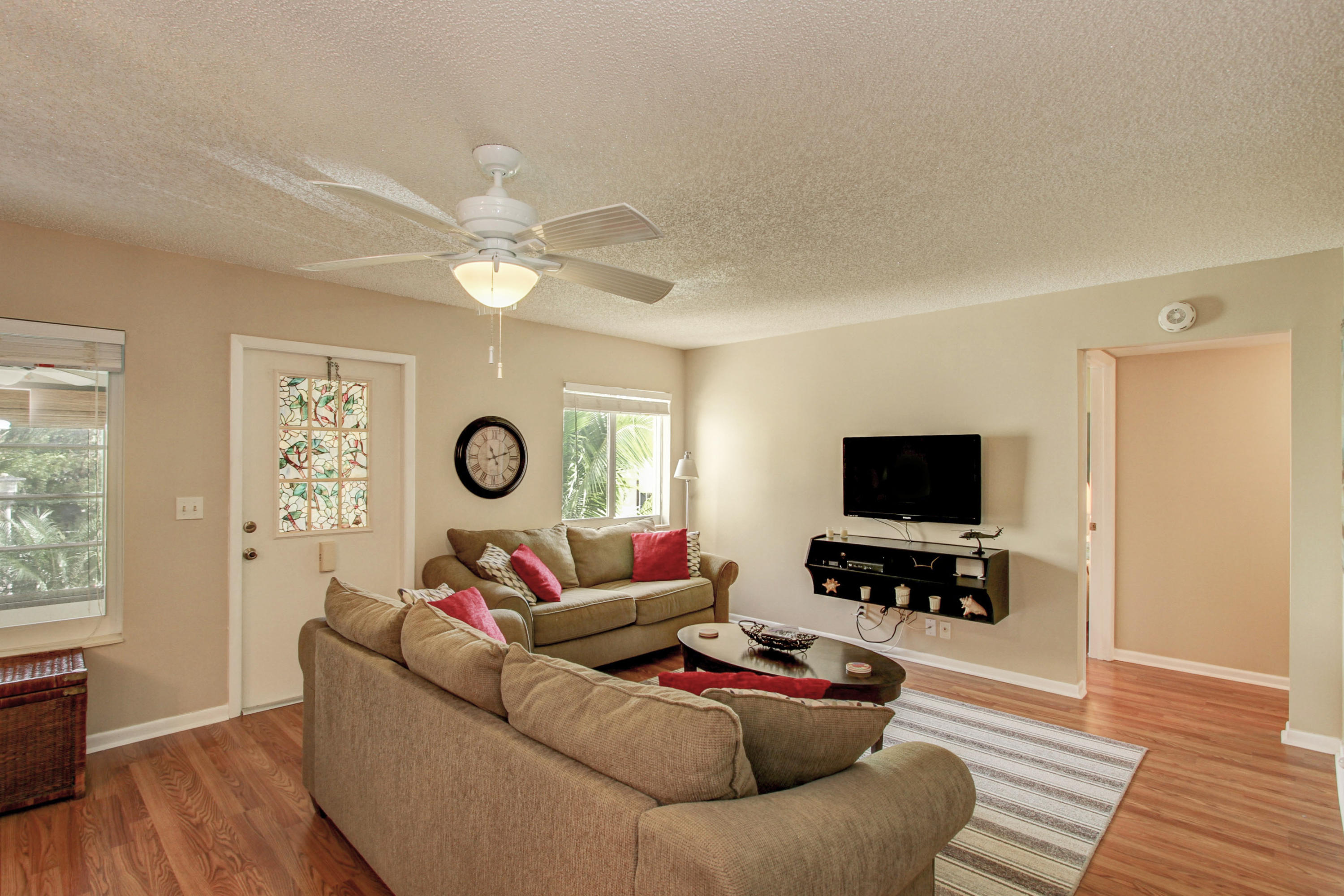 329 Pine Ridge Circle, Unit C2 Greenacres, FL 33463 - Photo 3 of 21 03_02_cam18808_09_10_11_12