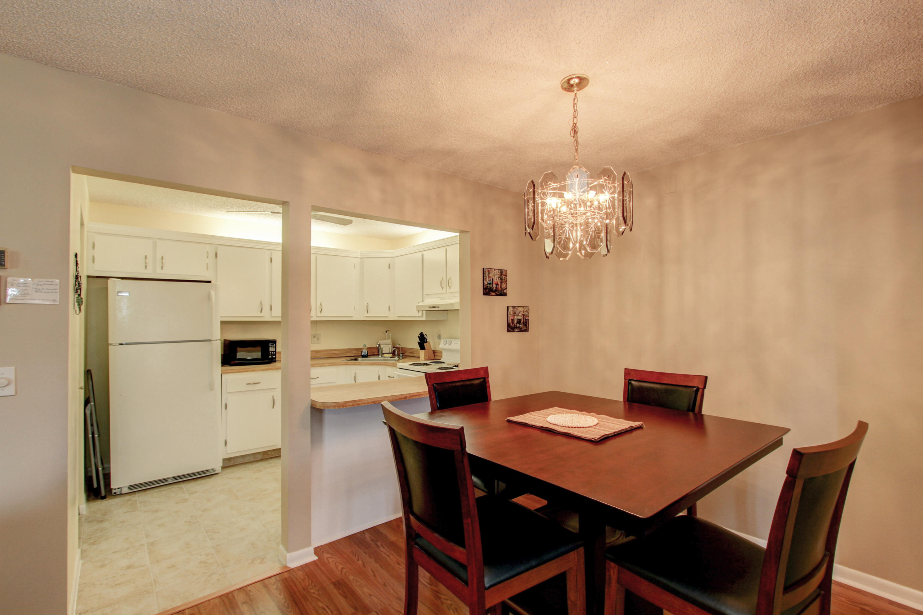 329 Pine Ridge Circle, Unit C2 Greenacres, FL 33463 - Photo 7 of 21 07_06_cam18796_797_798_799_800