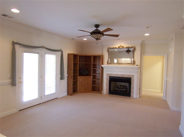 201 Steepleton Way Seneca, SC 29672 - Photo 3 of 23 Gallery Image 3