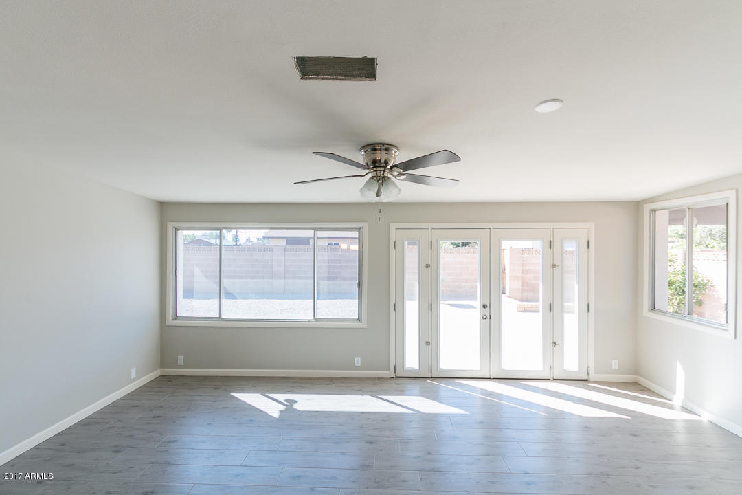 2301 West Wethersfield Road Phoenix, AZ 85029 - Photo 11 of 26 10467 (13 of 28)