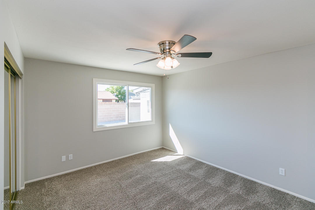 2301 West Wethersfield Road Phoenix, AZ 85029 - Photo 19 of 26 10467 (21 of 28)