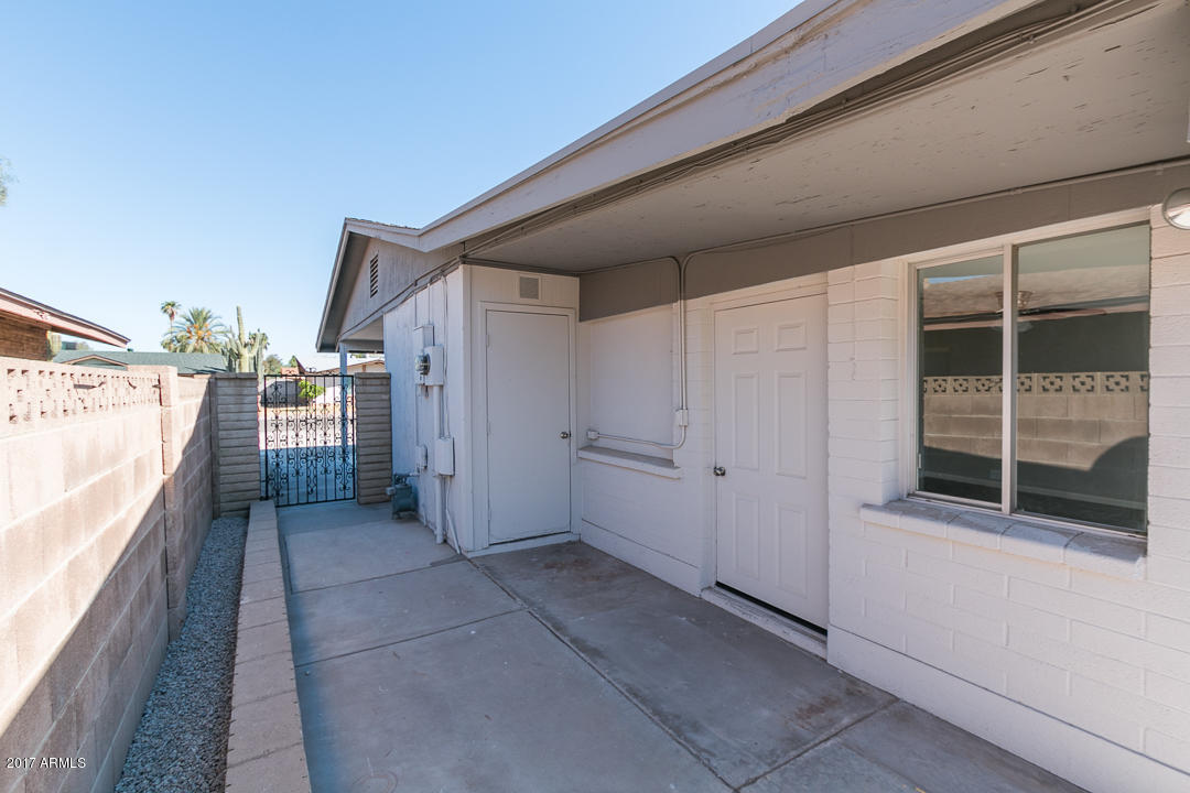 2301 West Wethersfield Road Phoenix, AZ 85029 - Photo 22 of 26 10467 (24 of 28)