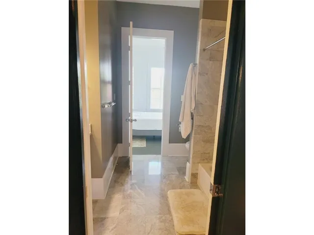 $4,300 | 2301 Upperline Street, New Orleans, LA 70115