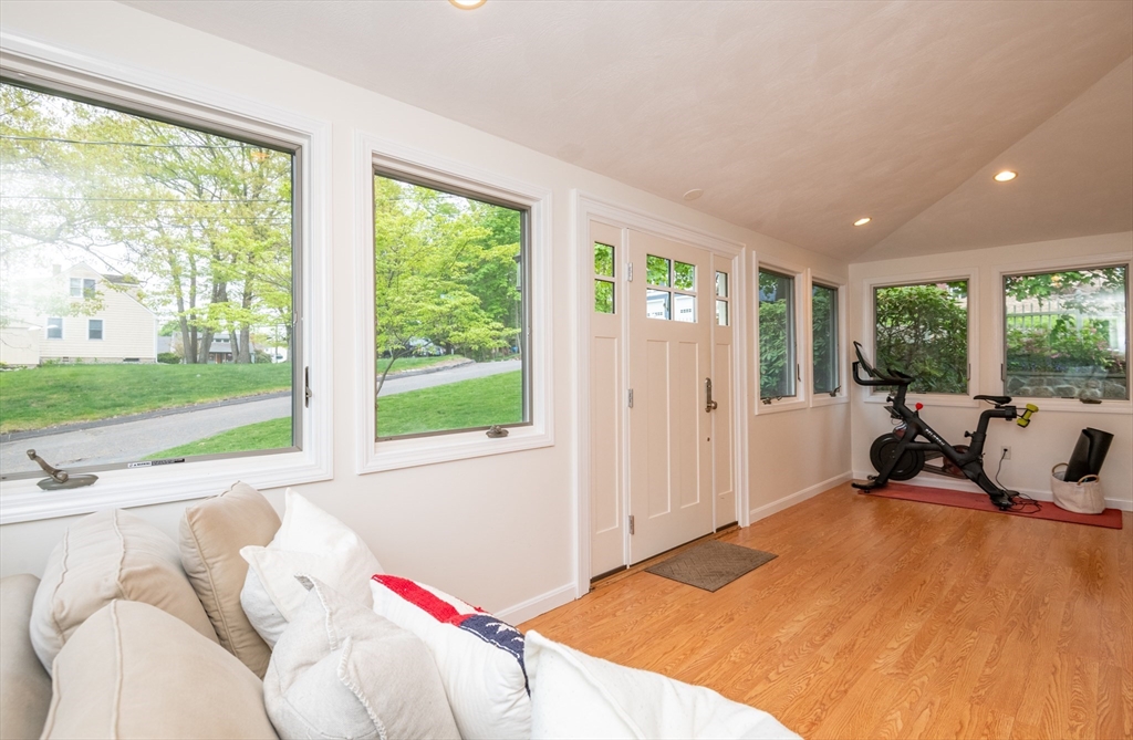 2 Parkwood Road Lynnfield, MA 01940 - Photo 4 of 42 Gallery Image 4