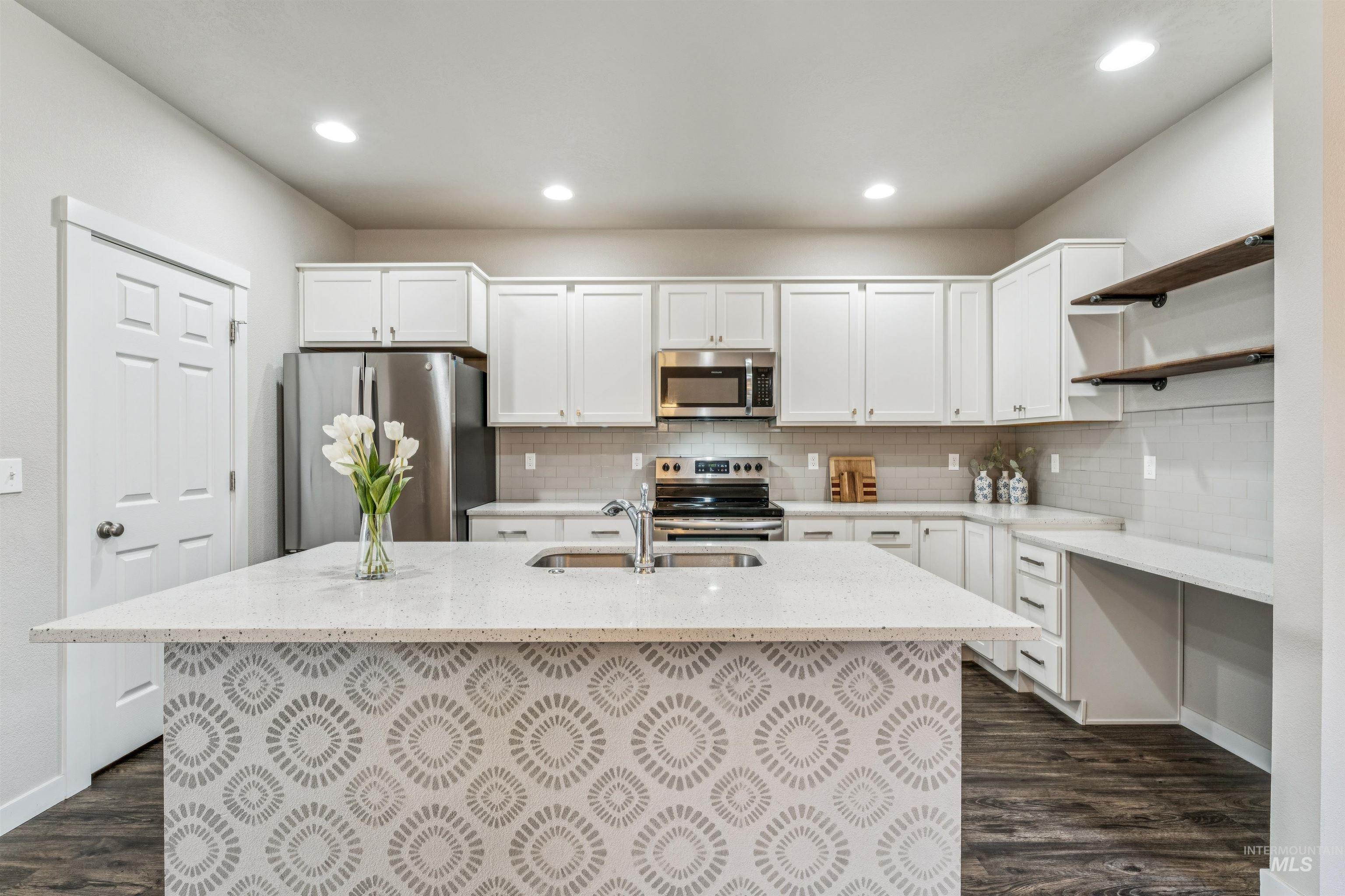 9968 West Smoke Ranch Drive Boise, ID 83709 - Photo 15 of 45