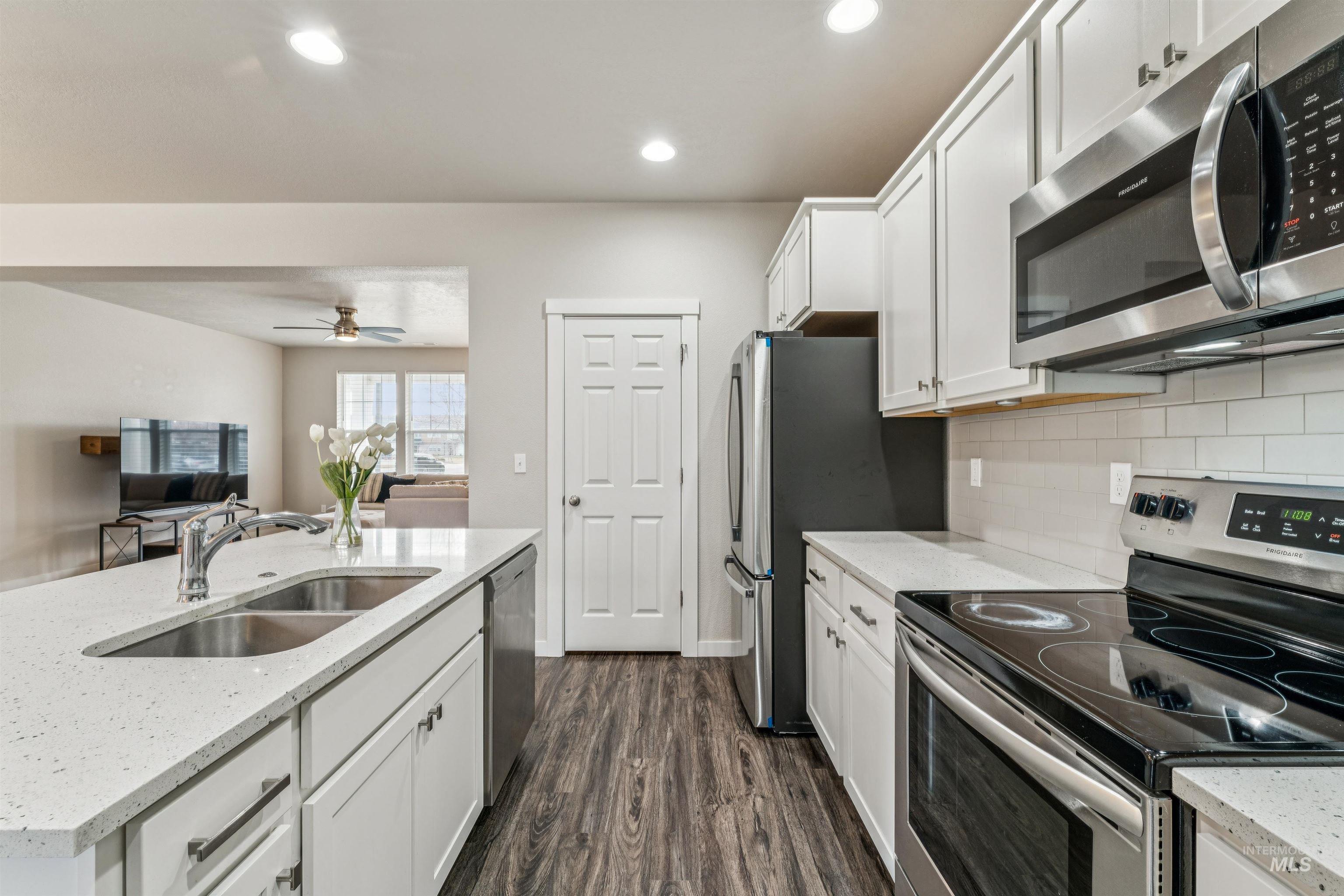 9968 West Smoke Ranch Drive Boise, ID 83709 - Photo 16 of 45