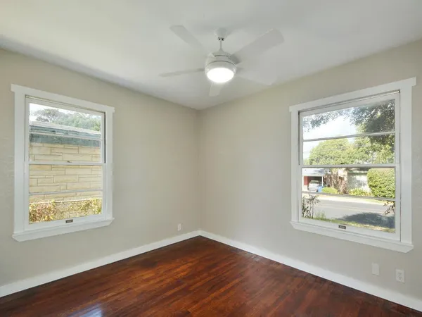 $3,000 | 5219 Woodrow Avenue, Austin, TX 78756