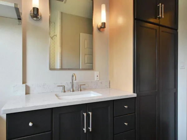 $3,000 | 5219 Woodrow Avenue, Austin, TX 78756