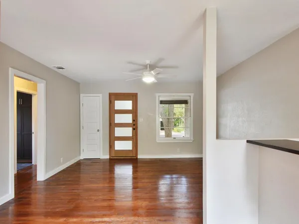 $3,000 | 5219 Woodrow Avenue, Austin, TX 78756
