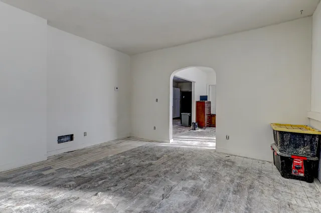 $219,000 | E8834 County Road North, New London, WI 54961