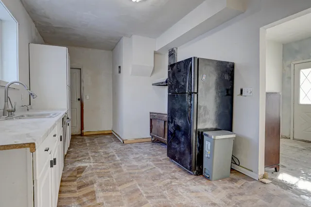 $219,000 | E8834 County Road North, New London, WI 54961