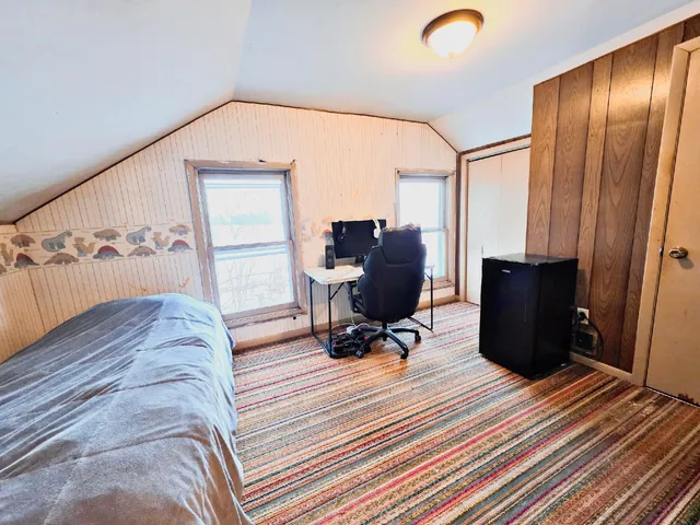 $219,000 | E8834 County Road North, New London, WI 54961