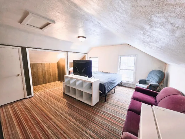 $219,000 | E8834 County Road North, New London, WI 54961