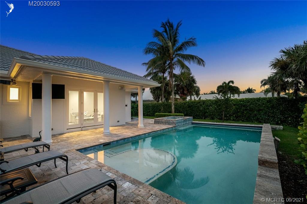 1904 Southeast Sailfish Point Boulevard Stuart, FL 34996 - Photo 43 of 72