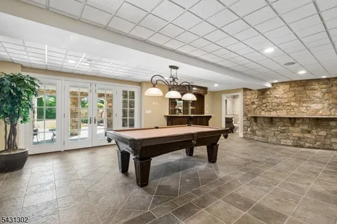 $3,795,000 | 17 Fawn Hill Drive, Morristown, NJ 07960