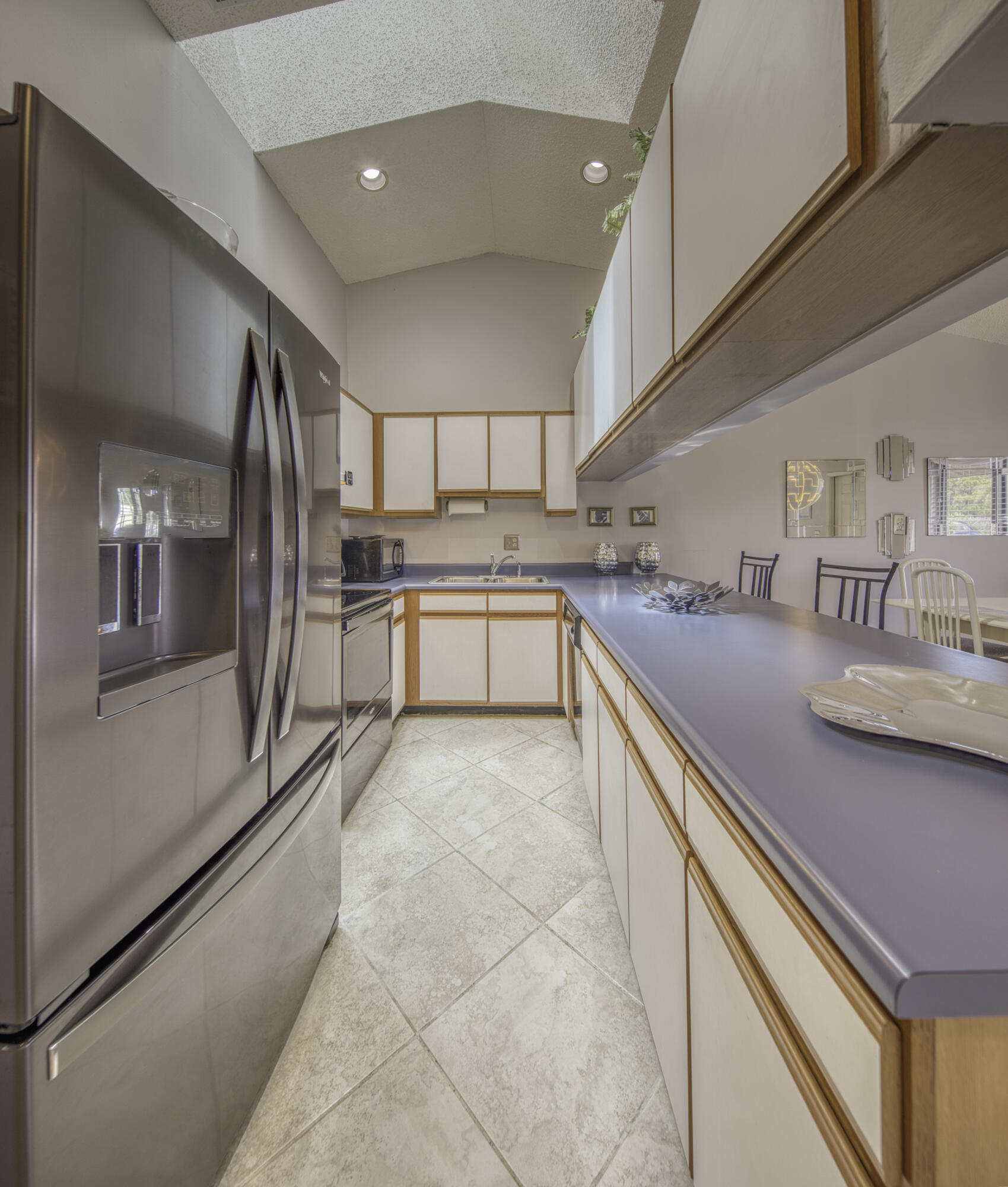 815 Andrew Redding Road, Unit 201 Lantana, FL 33462 - Photo 26 of 32 4R7A2473_hdr_panorama