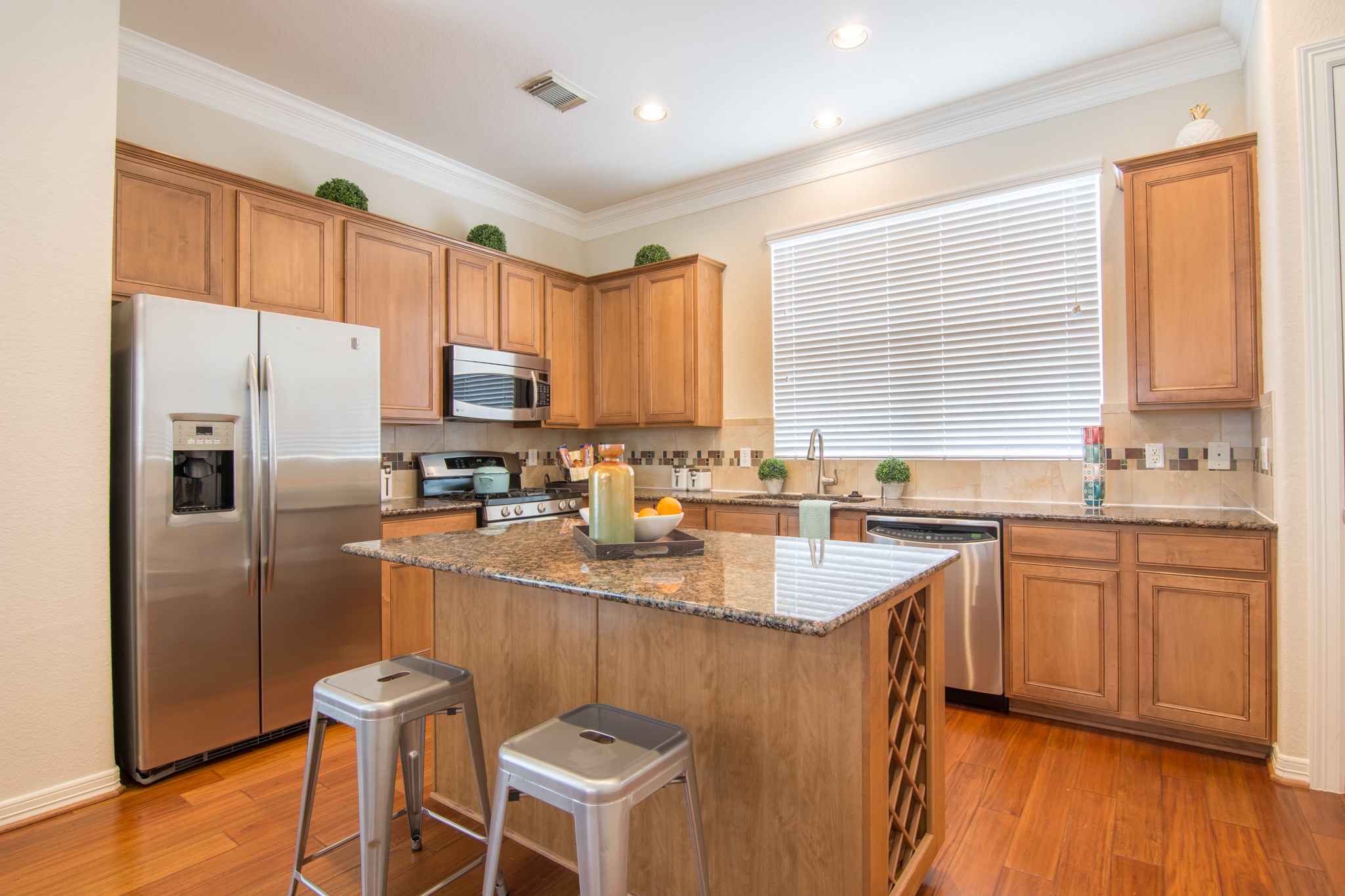 3002 Clearview Circle Houston, TX 77025 - Photo 20 of 43