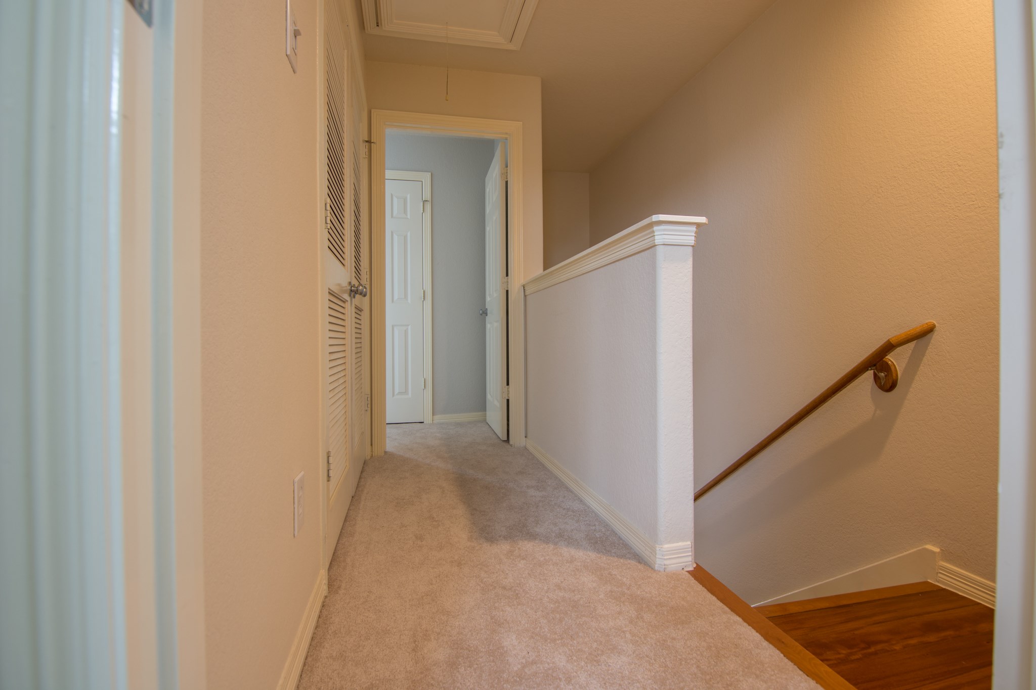 3002 Clearview Circle Houston, TX 77025 - Photo 25 of 43 landing at 3rd floor with utility room and 2 bedrooms