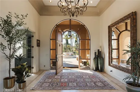 $5,699,999 | 14725 Rancho Santa Fe Farms Road, Rancho Santa Fe, CA 92067