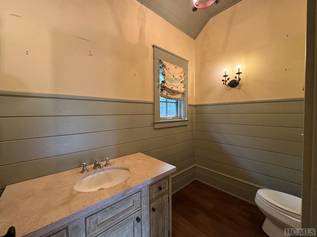 195 Gristmill Ridge Highlands, NC 28741 - Photo 14 of 18 Gallery Image 14