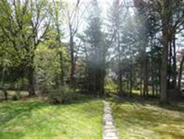 27 Clarendon Road Albany, NY 12203 - Photo 12 of 12 Photo 12