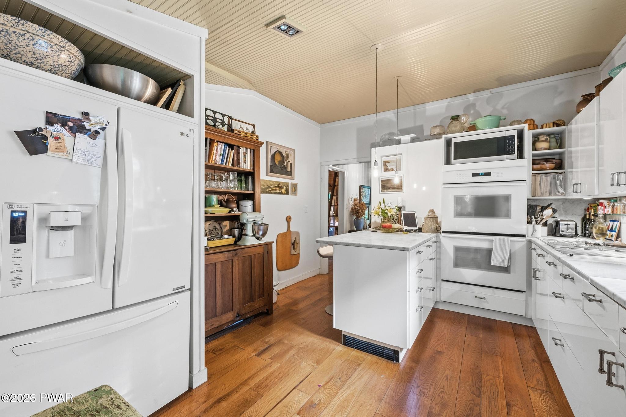 100 Onandaga Road Shohola, PA 18458 - Photo 12 of 38