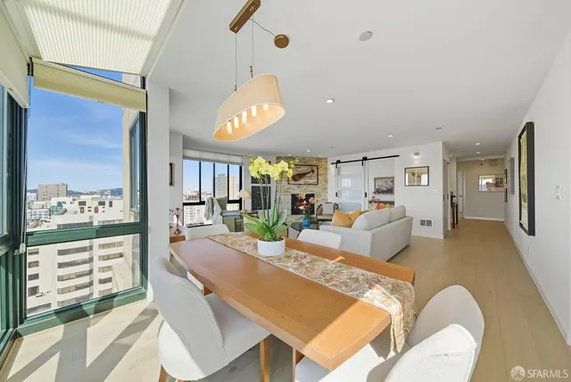 $1,248,000 | 1 Daniel Burnham Court, Unit 1610, San Francisco, CA 94109