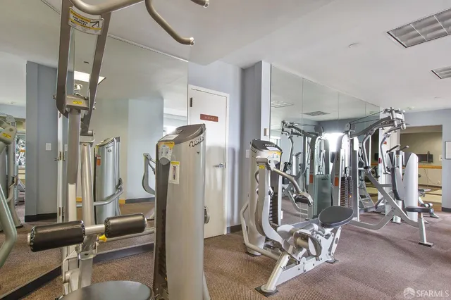 $1,248,000 | 1 Daniel Burnham Court, Unit 1610, San Francisco, CA 94109