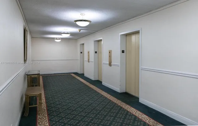 $5,000 | 5601 Collins Avenue, Unit 1206, Miami Beach, FL 33140