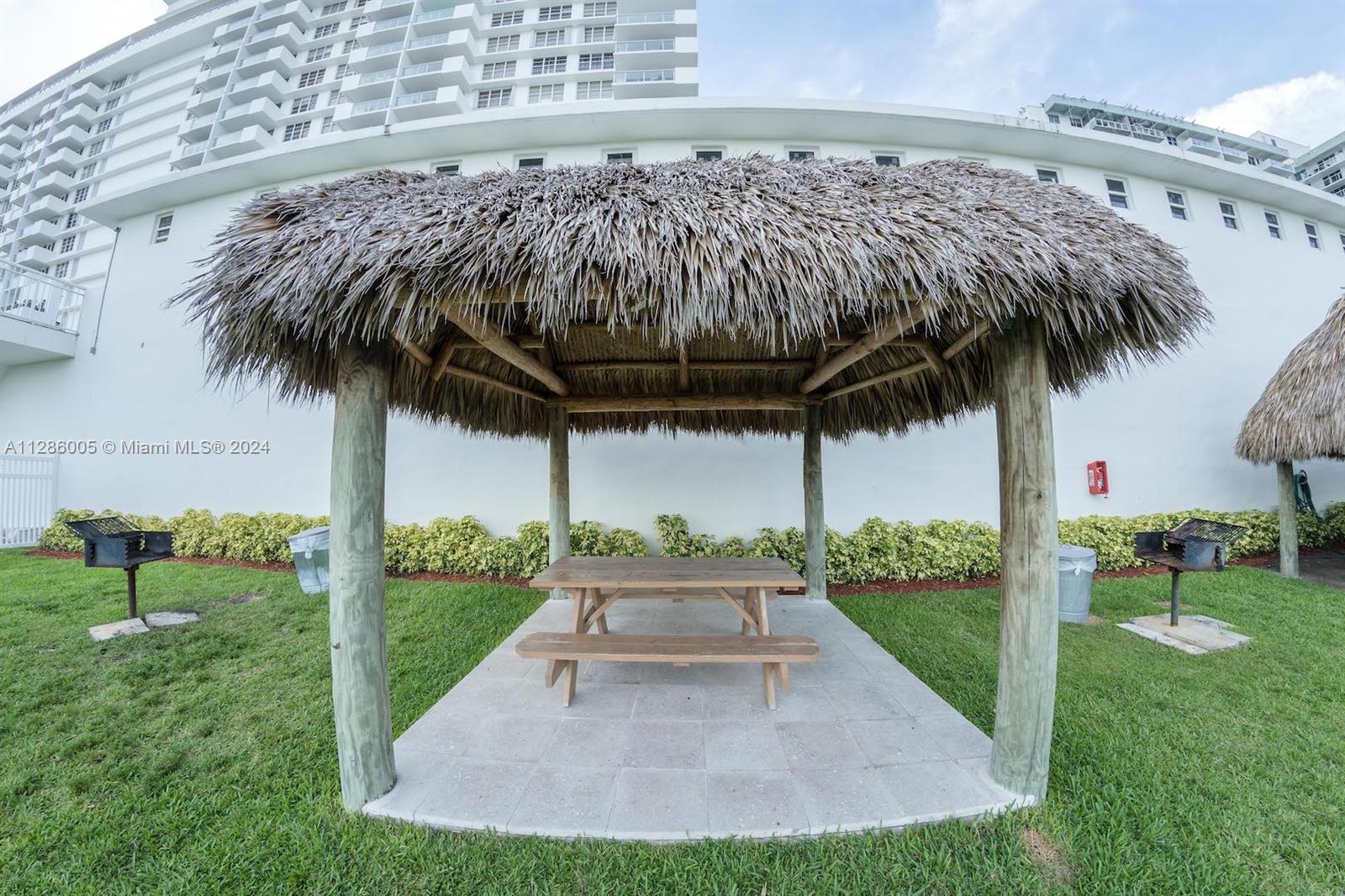 5601 Collins Avenue, Unit 1206 Miami Beach, FL 33140 - Photo 48 of 54