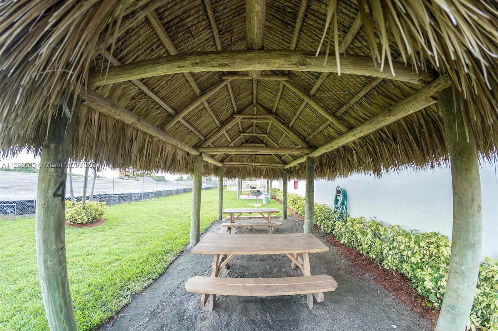 5601 Collins Avenue, Unit 1206 Miami Beach, FL 33140 - Photo 49 of 54