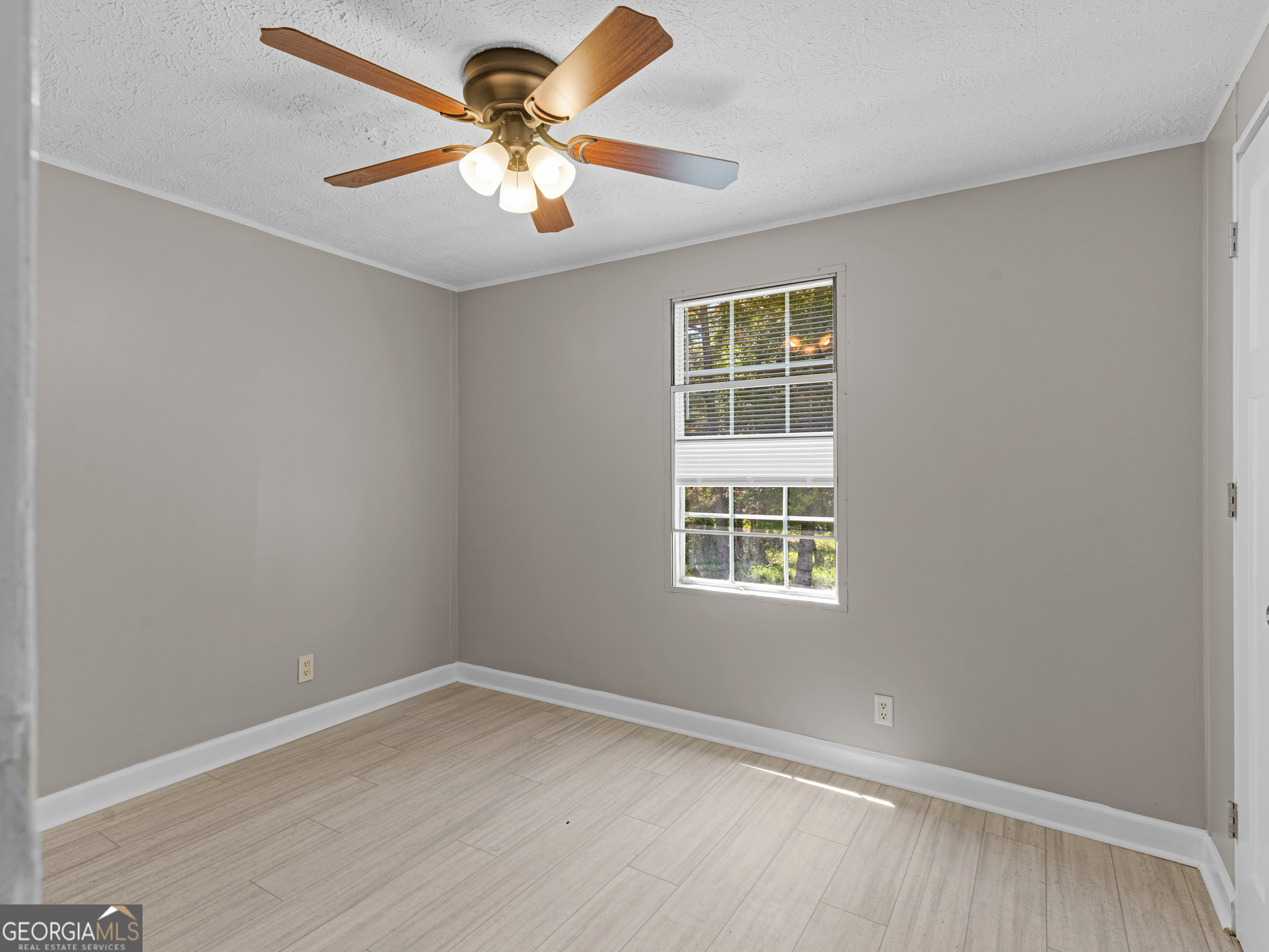 2321 North Walker's Mill Road Griffin, GA 30223 - Photo 18 of 49