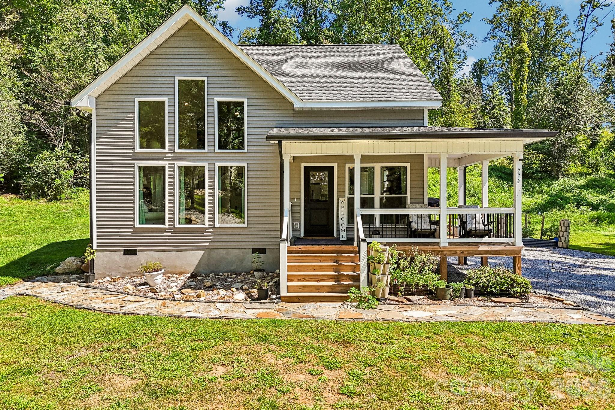 224 Carpenter Road Marion, NC 28752 - Photo 1 of 38 Gallery Image 1