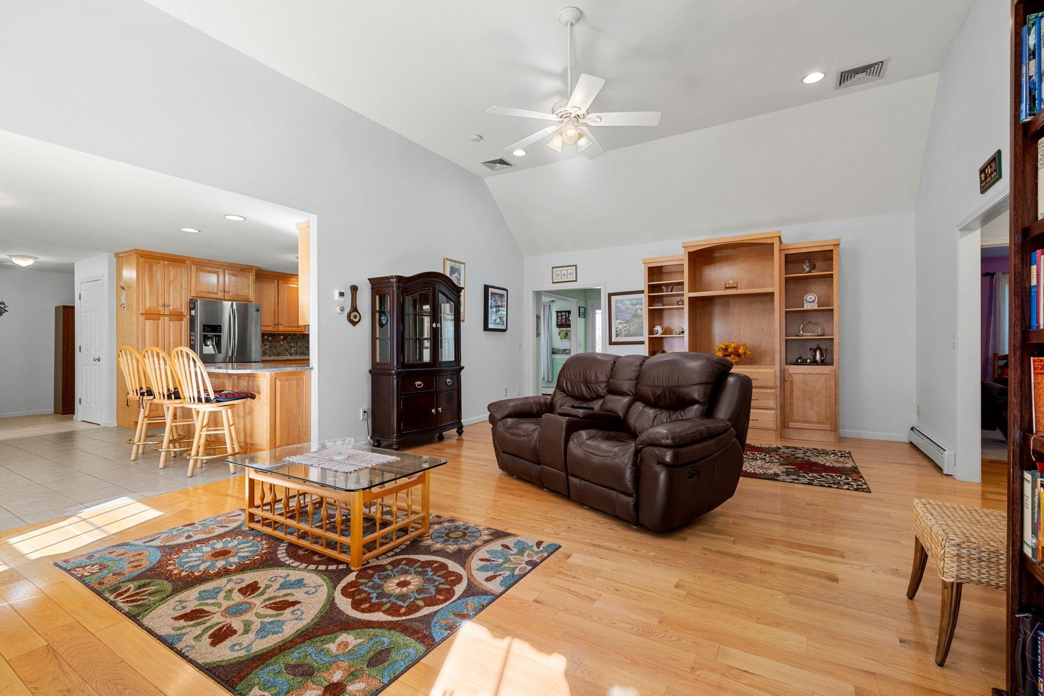 21 Penacook Road Sandown, NH 03873 - Photo 15 of 50