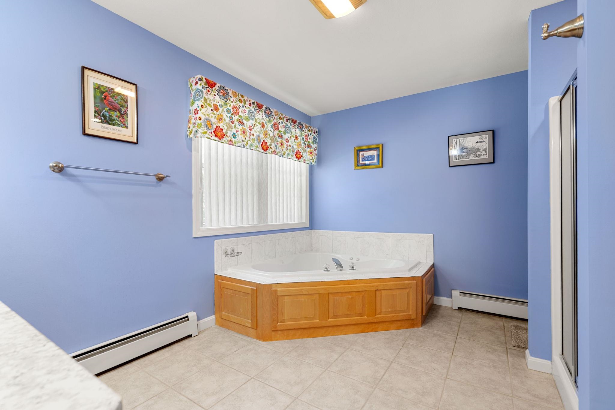 21 Penacook Road Sandown, NH 03873 - Photo 23 of 50